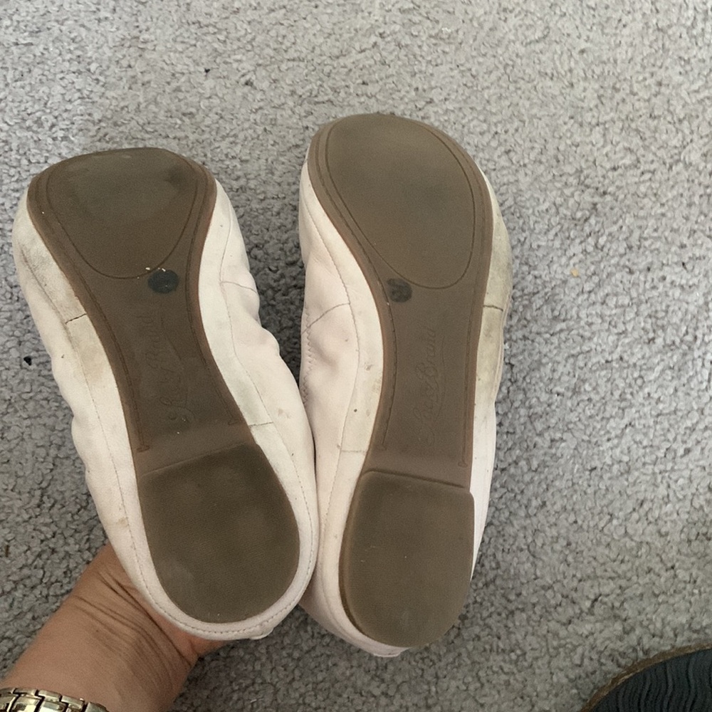 Lucky Brand pale pink leather slip-on ballet flats. Size Women's 9M - Picture 5 of 6